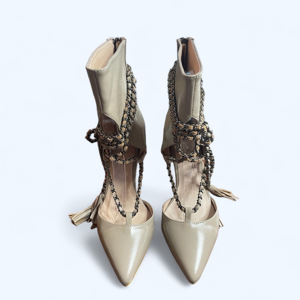 Catwalk Connection Velma Leather Pumps